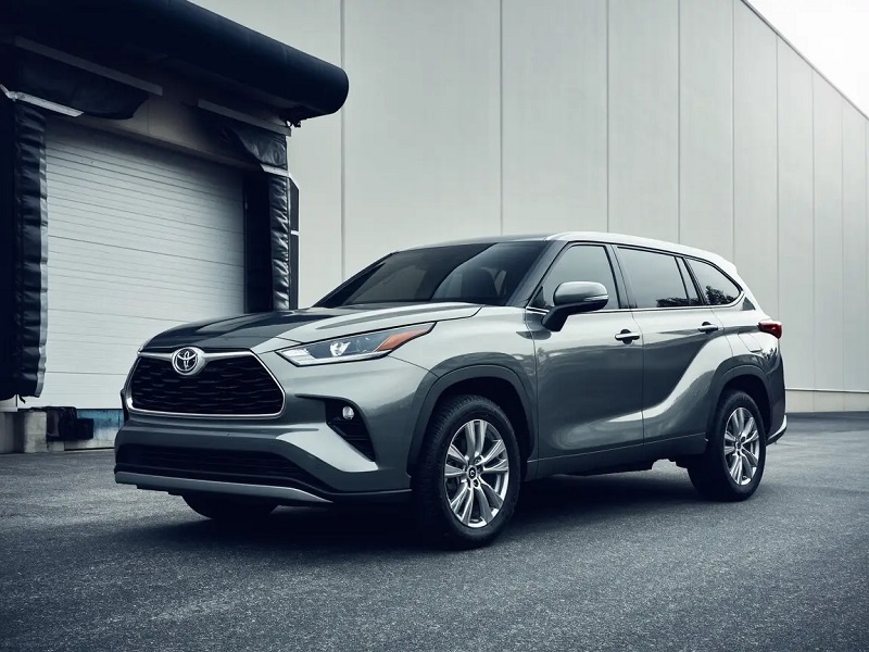 Toyota Highlander се продава добре в страната и се разширява в световен мащаб